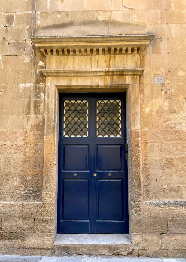 4 Balconi Rooms- Dimora Arditi B&B Lecce Exterior foto