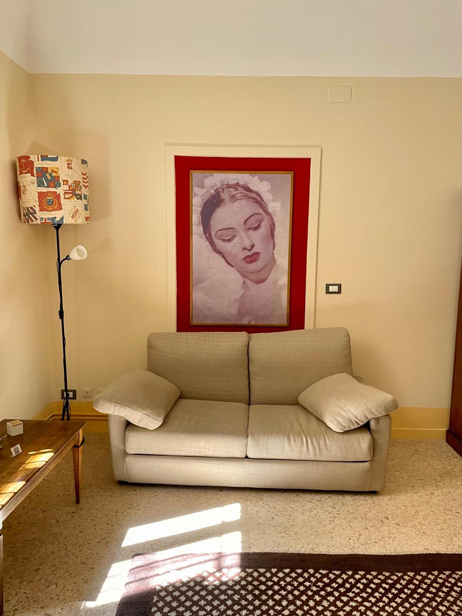 4 Balconi Rooms- Dimora Arditi B&B Lecce Exterior foto